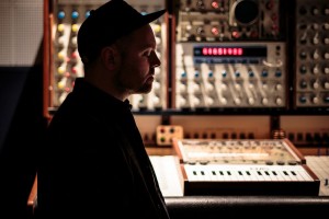 dj-shadow-nils-frahm-bergschrund-2016-world-tour-dates